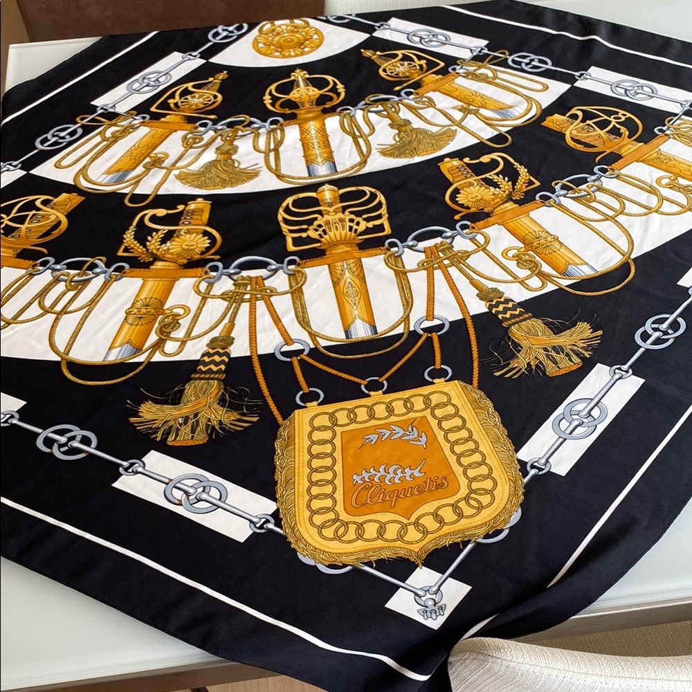 Elegant Black and Gold Scarf